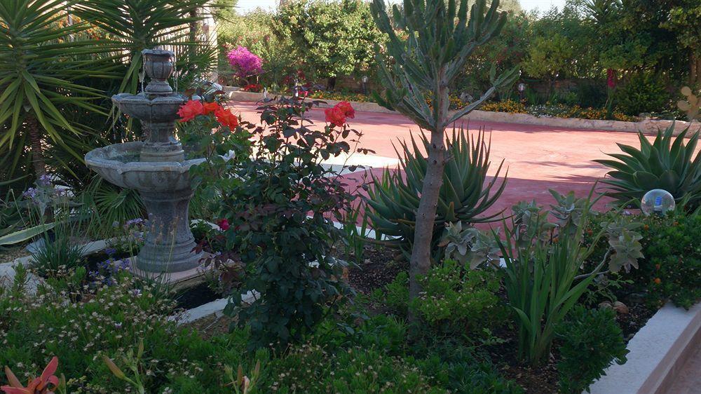 לינה וארוחת בוקר אגריג'נטו Il Mirto E La Rosa מראה חיצוני תמונה
